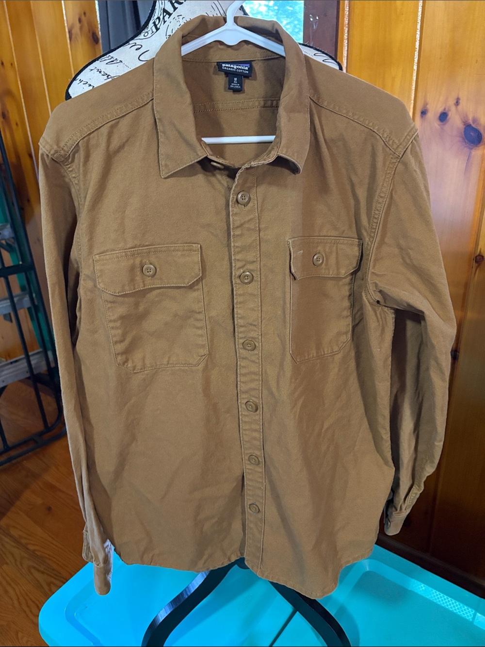Patagonia organic cotton button down long sleeve